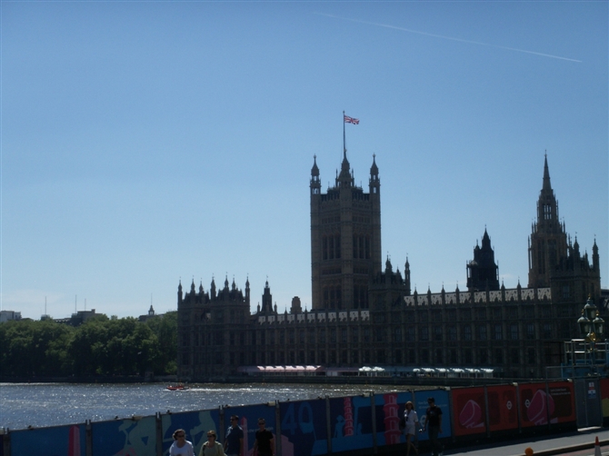 00081_PICT0100