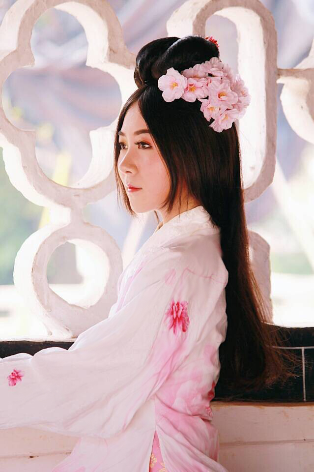 00027_孟小露