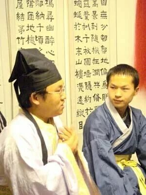 2007年 的快乐日子 这些照片好珍贵 我都木有 刚从一个老友的空间里找到的 @{uin:1091898135,nick:如意聚宝堂}
