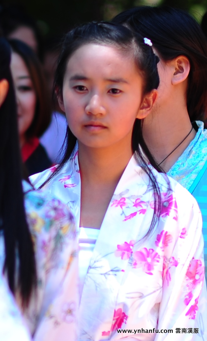 00043_dw-037