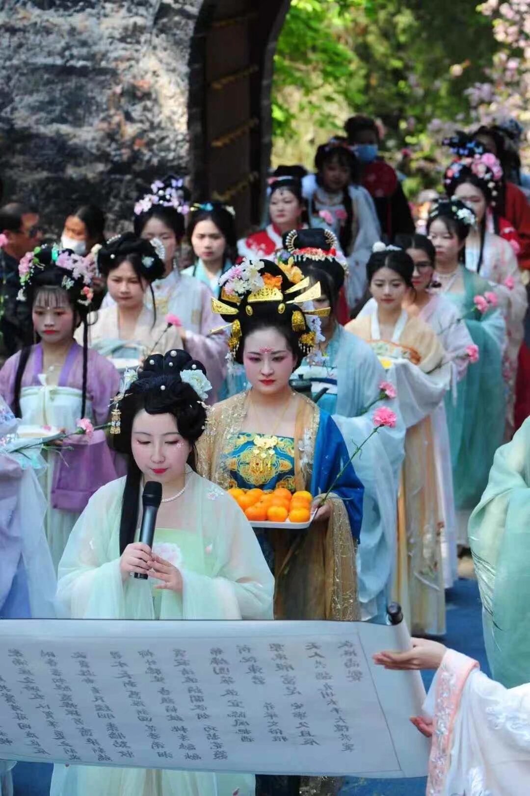 雲南漢服 金殿花朝節 三月十五日 金殿公園 早十點 掃碼報名