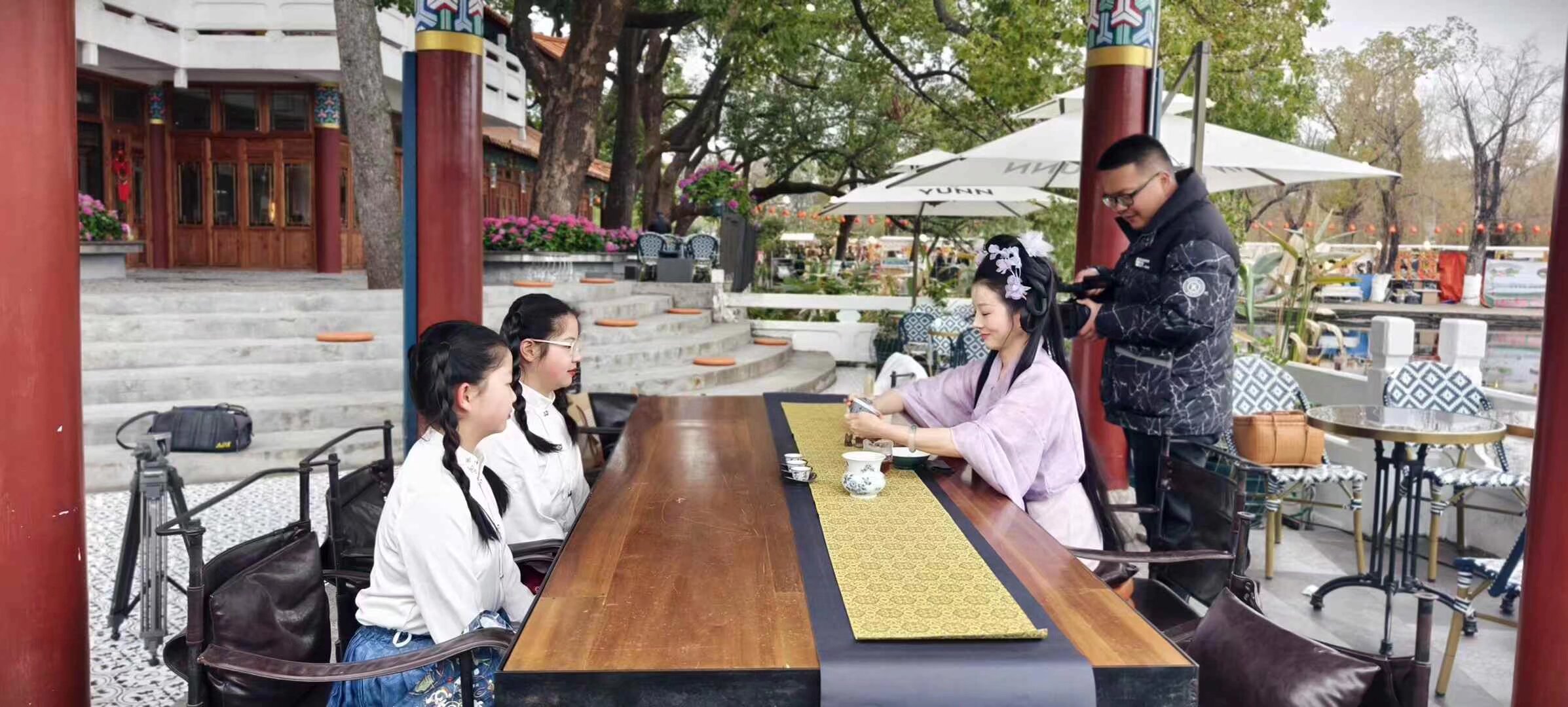 哈哈哈哈哈 街头巷尾 拍摄现场