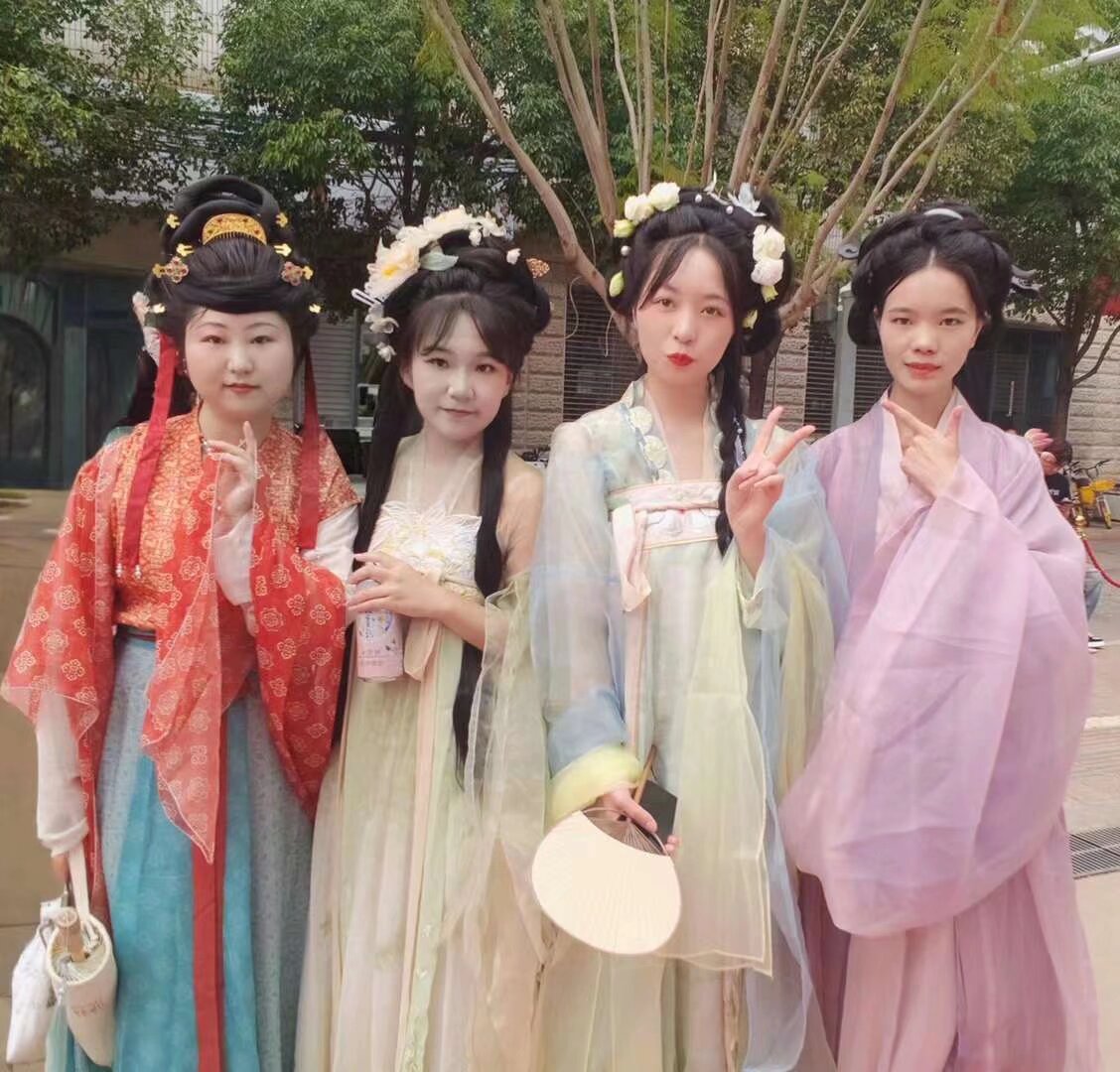 哈哈哈哈哈
