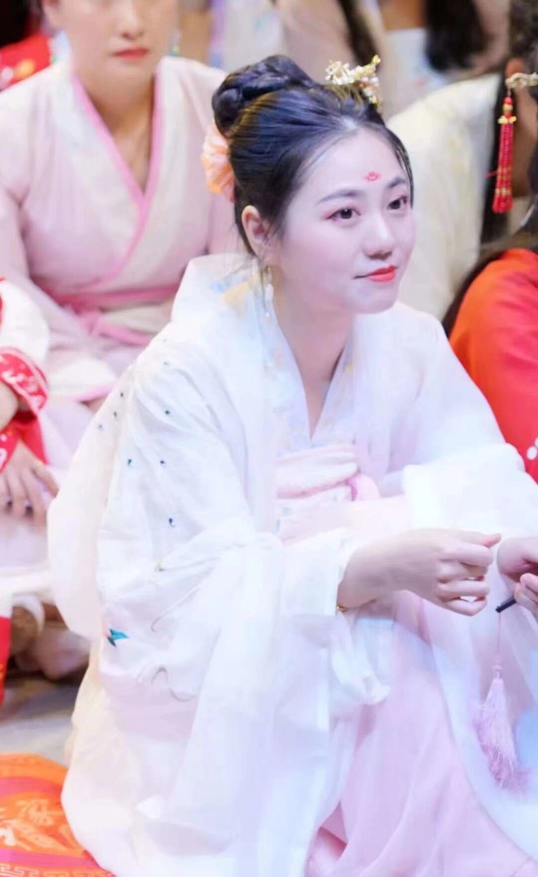 明天晚上19点半周五来南强街Za街 有汉服游园汉服集市 聚会 火锅聚餐