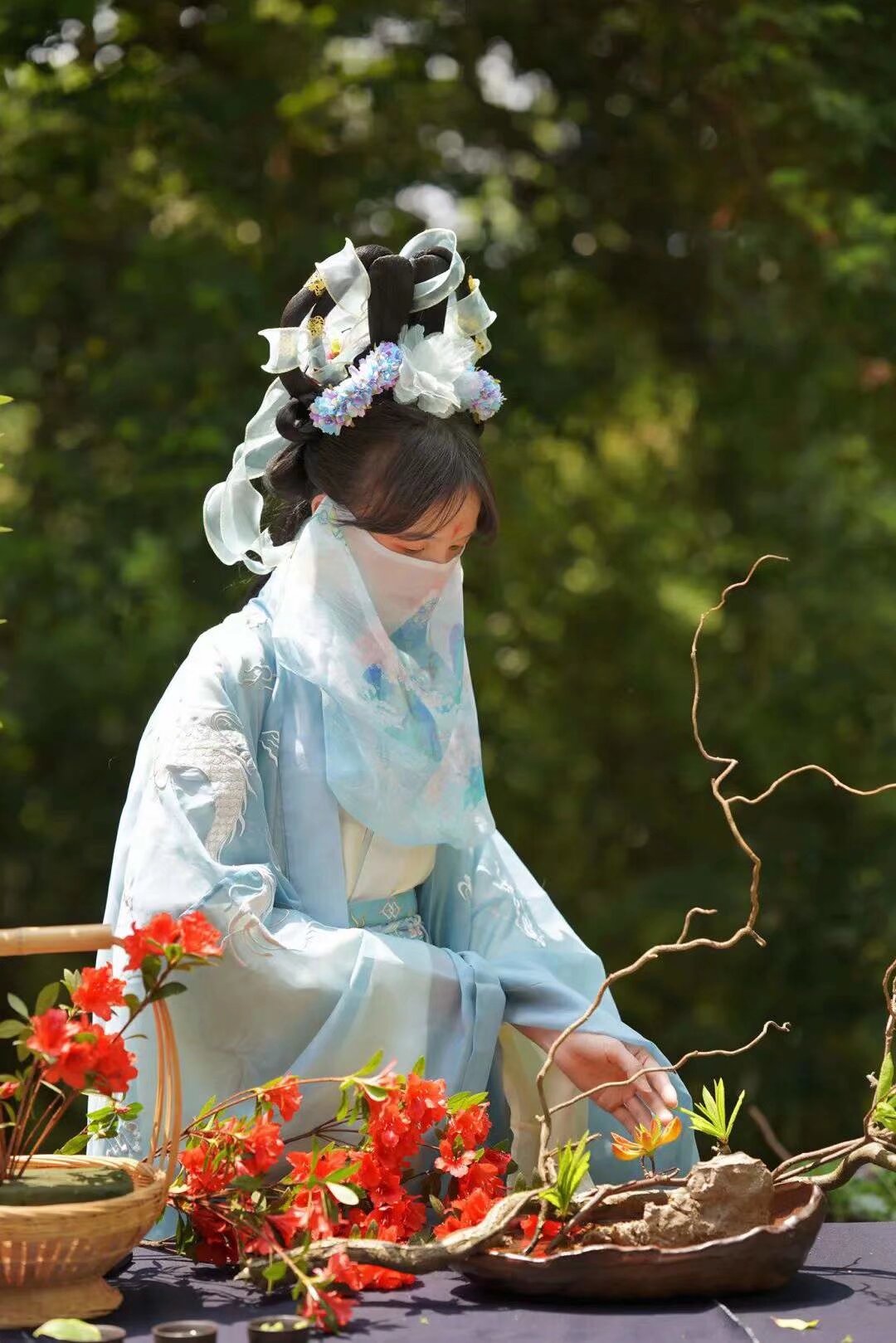 17号 汉服巡游 还有10个名额 有工资 坐大巴[em]e400950[/em] 当场结算 扫码入群