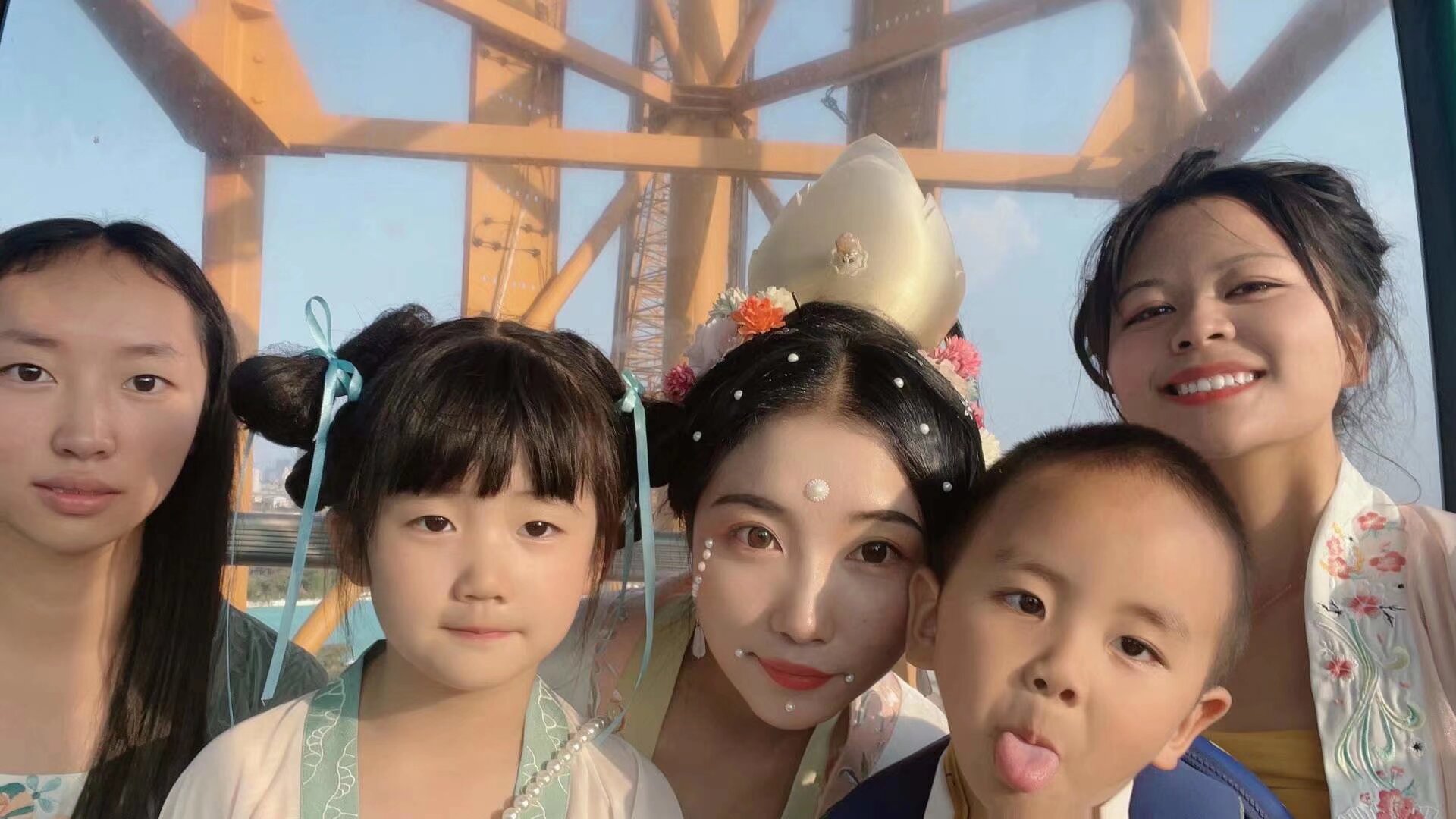 哈哈哈哈哈