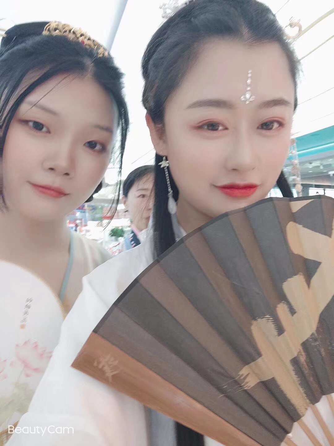 奶茶Party 哈哈哈哈哈