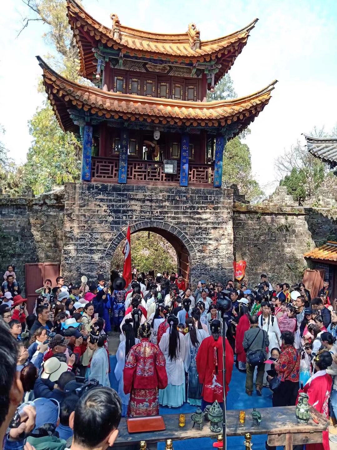 昆明市金殿花朝節漢服活動 3月20日 21日 扫码入群
