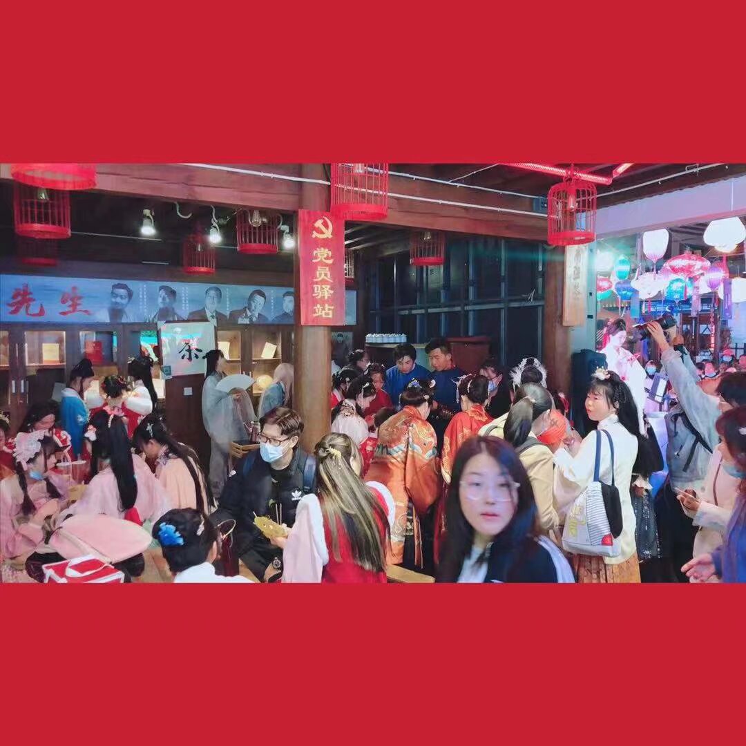 元宵元宵 好看的照片快交出了