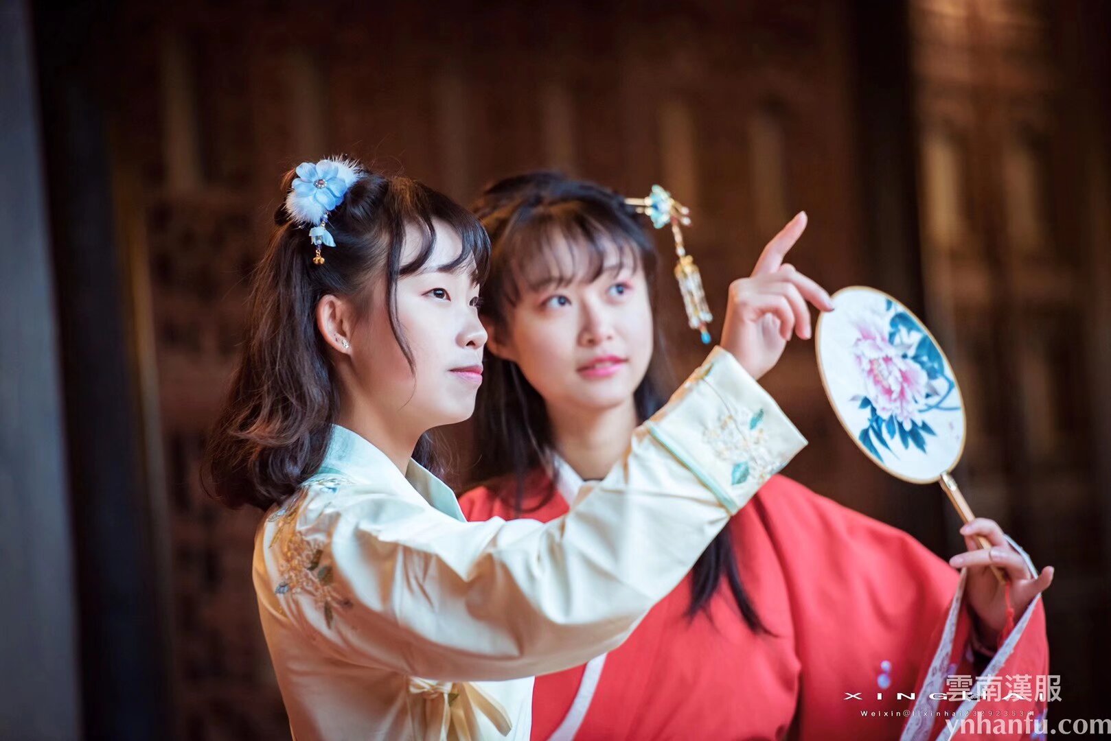 买汉服不如租汉服 昆明租汉服市内自取或者跑腿，视频直播选款式 省内快递直送 租汉服送头饰使用和化妆服务 加迟经理咨询

#自己经营汉服相关产业的可以找社团推广