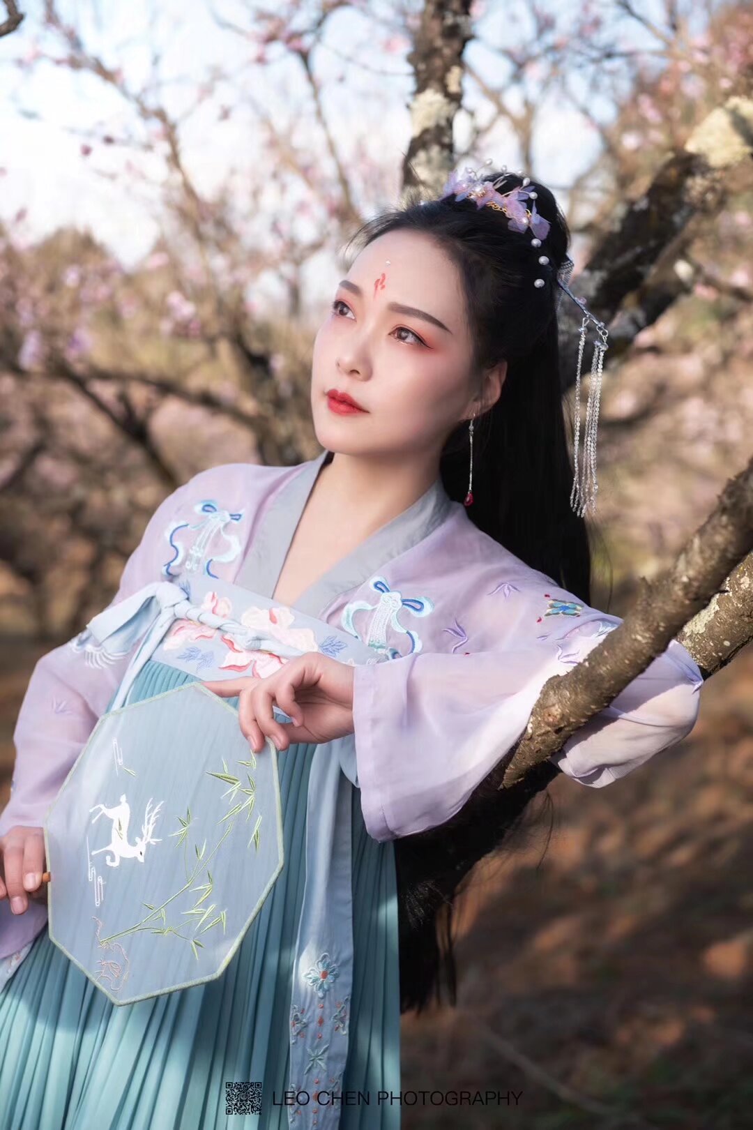 看我们富民的舵主 思美人