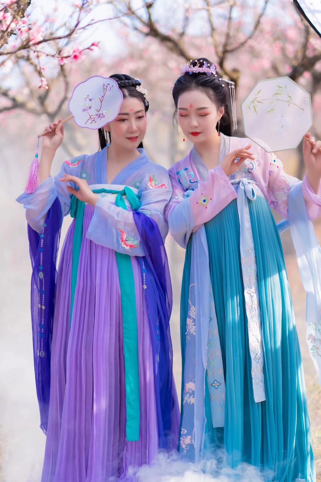 看我们富民的舵主 思美人