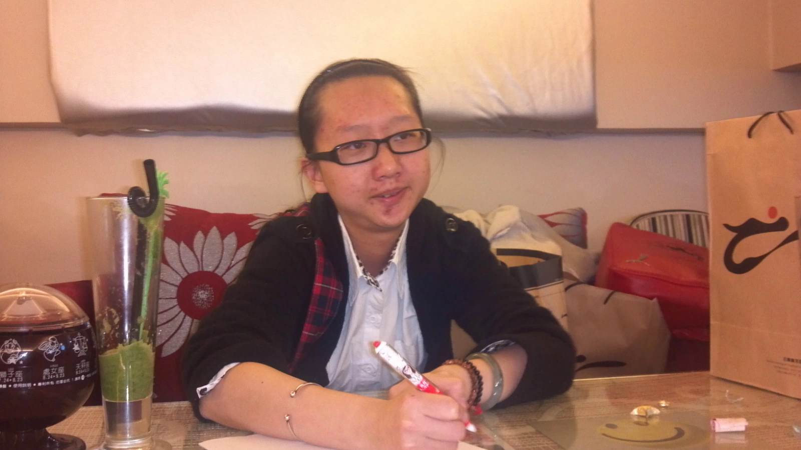 星期六 5月24日  昆明市汉服美女选拔比赛 现场各种协调工作人员 报名 要求 精干 凶残 听话 报名电话 18687196991 