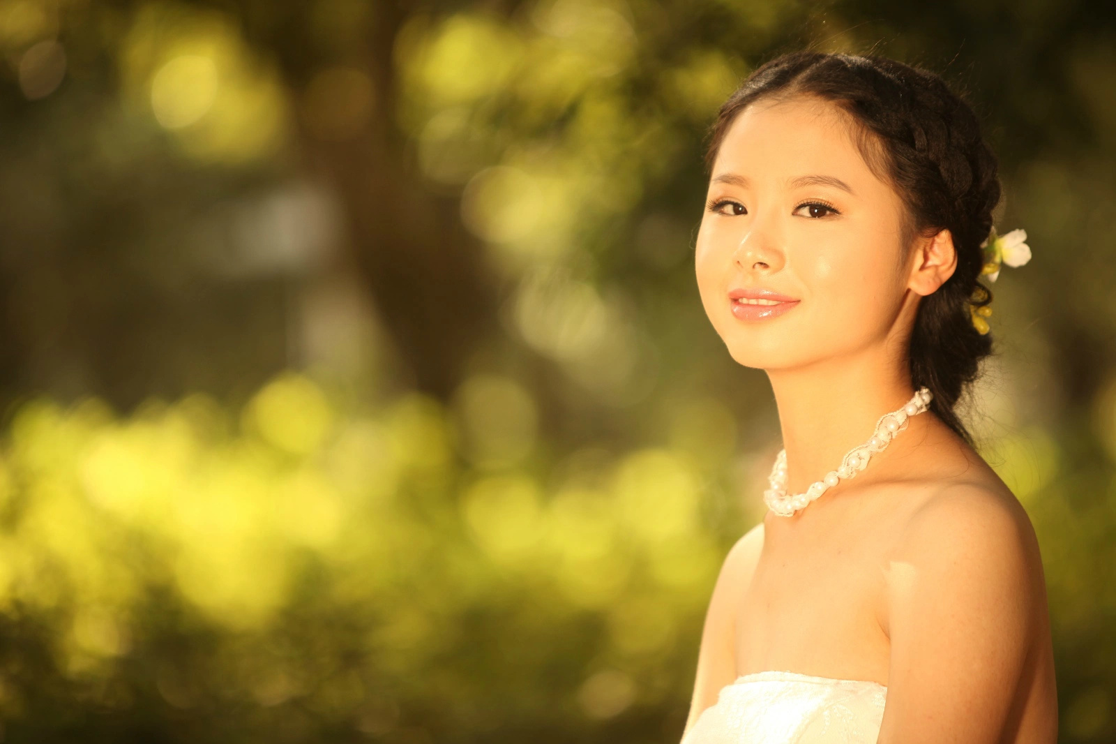 星期六 5月24日  昆明市汉服美女选拔比赛 现场各种协调工作人员 报名 要求 精干 凶残 听话 报名电话 18687196991 